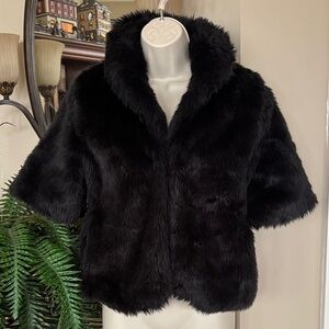 Collection Costa Blanca Black Faux Fur Cape Jacket Vintage-Style Leopard Lined